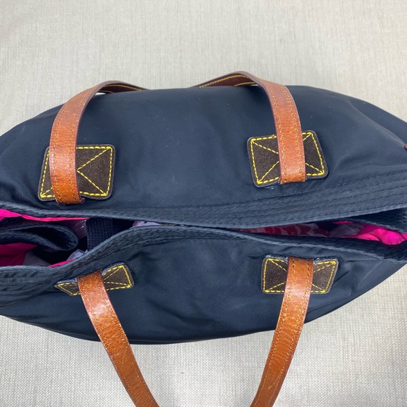 DOONEY & BOURKE BLACK NYLON CINCH-SIDE TOTE - Picture 6 of 12